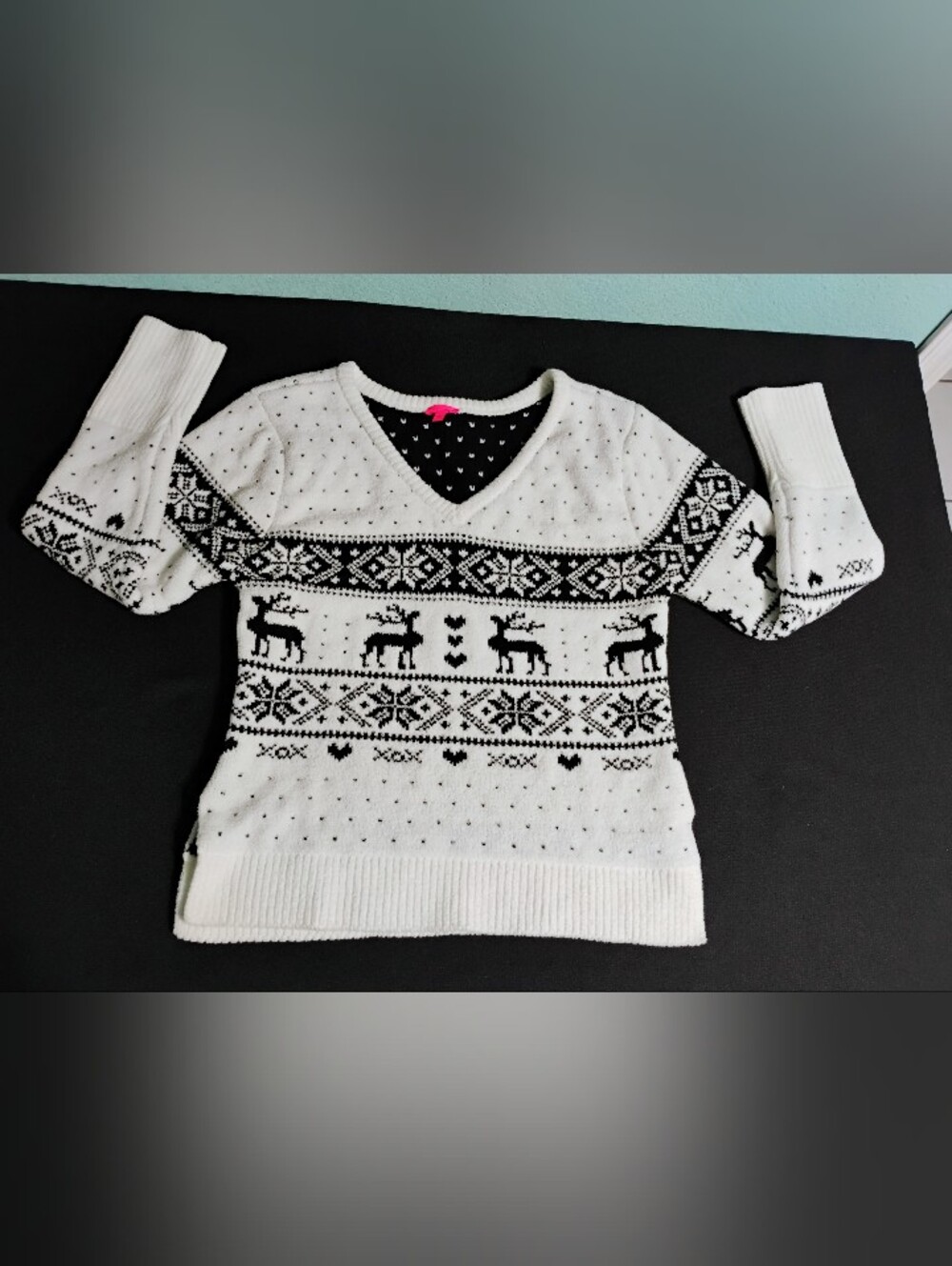 Betsey Johnson Off White Black Xmas Reindeer Knit V-Neck Pullover Sweater Sz L